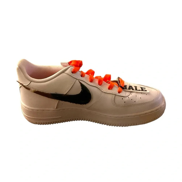 Nike Air Cheetah Print Shoes​ - Picture 3 of 4